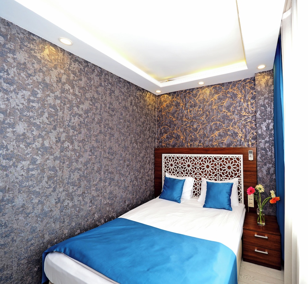 Standard Double Room photo 2