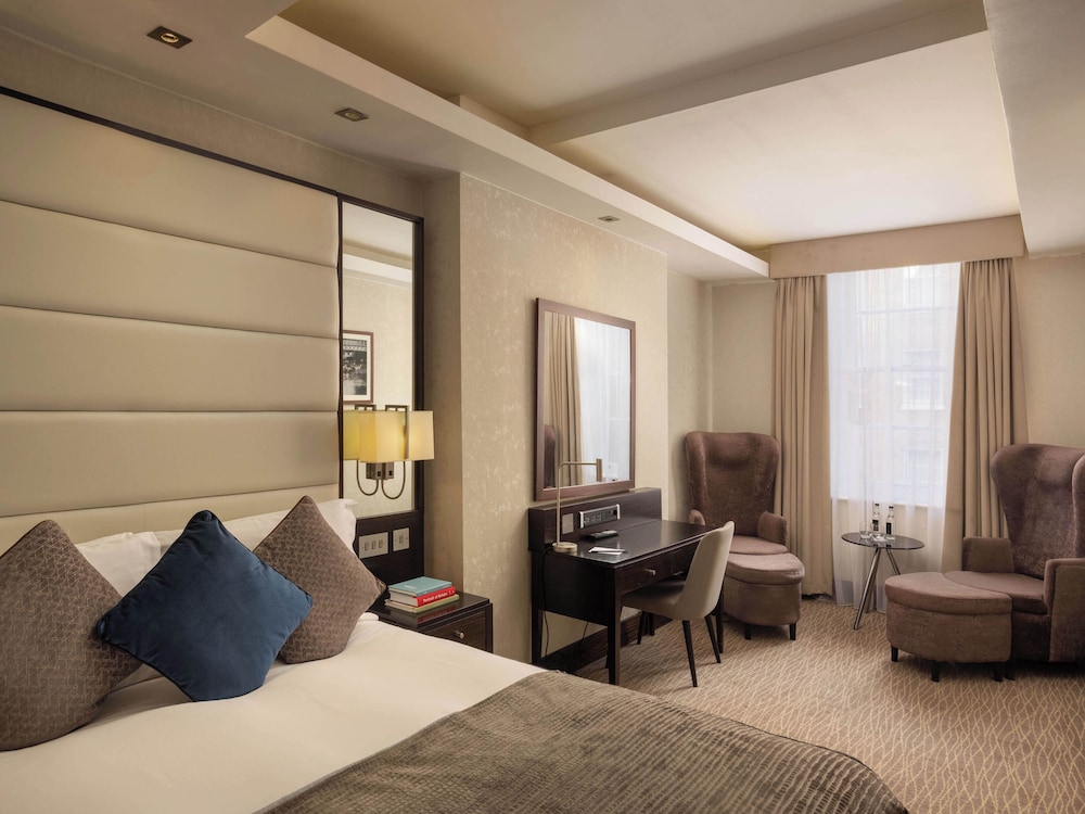 Club Double or Twin Room