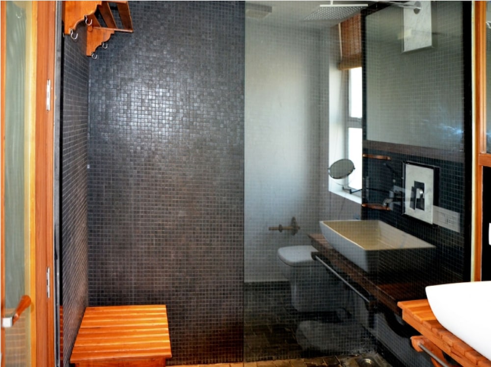 Superior Quadruple Room - Photo 33