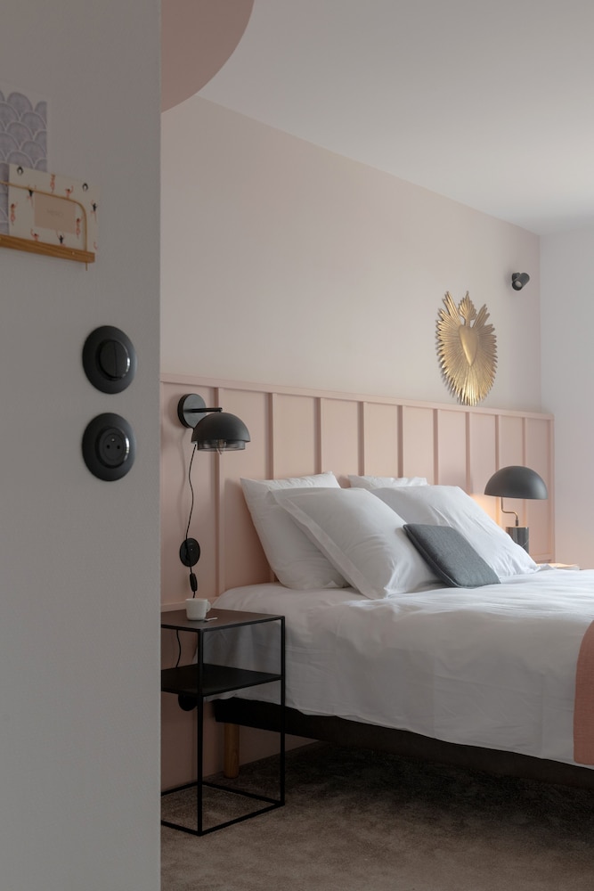 Superior Room, 1 Double Bed, Terrace, Garden View - Photo 1