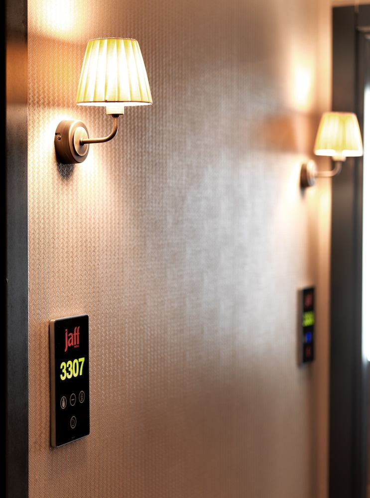 Superior Double or Twin Room photo 3