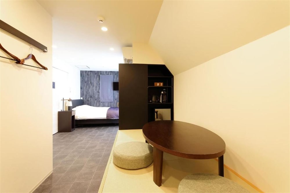 Room for 4 People, Non Smoking