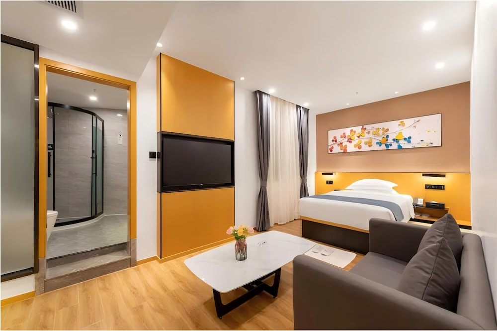 Basic Single Room, City View