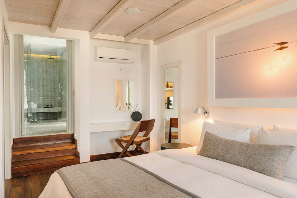 Premium Suite