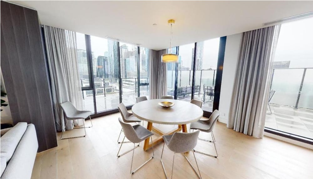 Penthouse - Photo 3