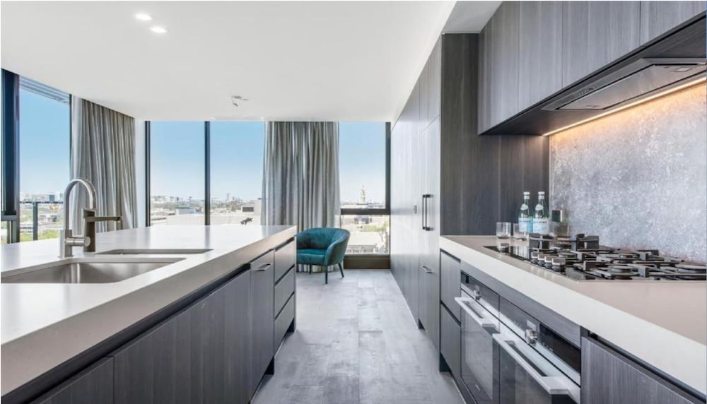Penthouse - Photo 1