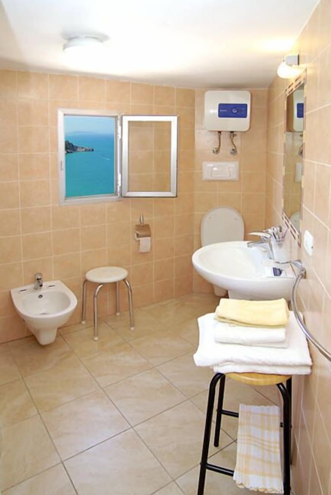 Double Room, Sea View photo 3