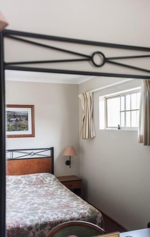 Standard Room, Balcony (Saleyard Motel Room) photo 2