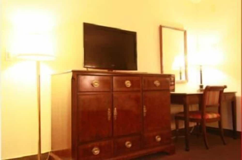 Standard Double Room, 2 Double Beds photo 2