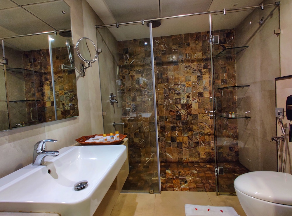 Deluxe Room - Photo 2