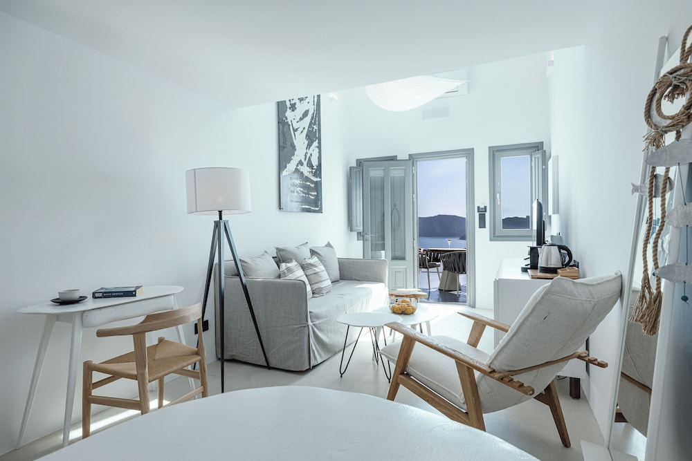 The Fisherman's Maisonette with Caldera View - Photo 14
