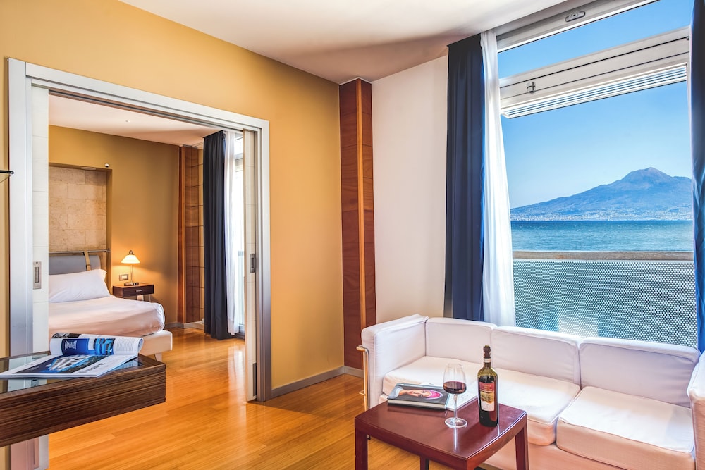 Panoramic Suite, Terrace, Sea View - Photo 4