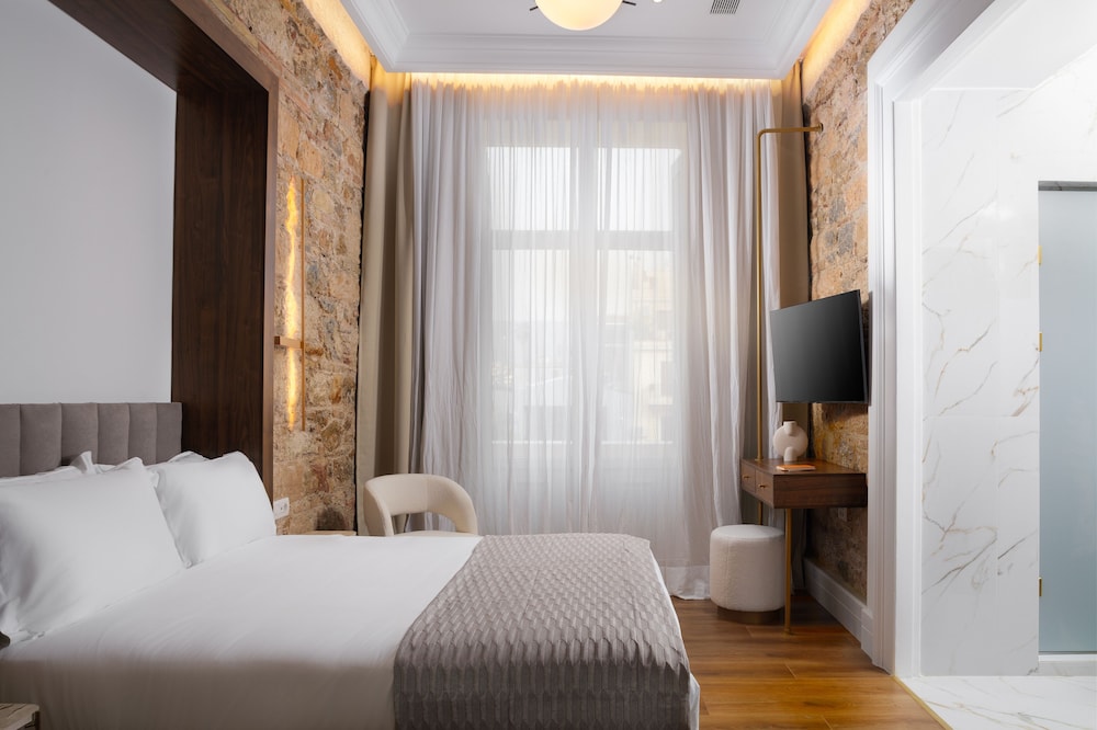Signature Double Room photo 3