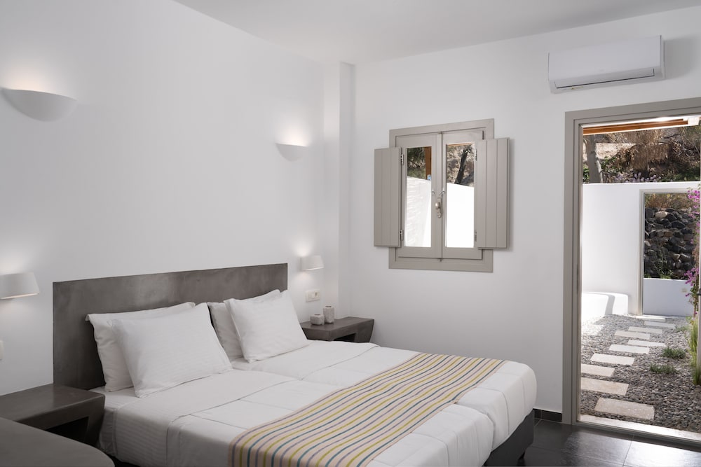 Classic Room with Private Garden