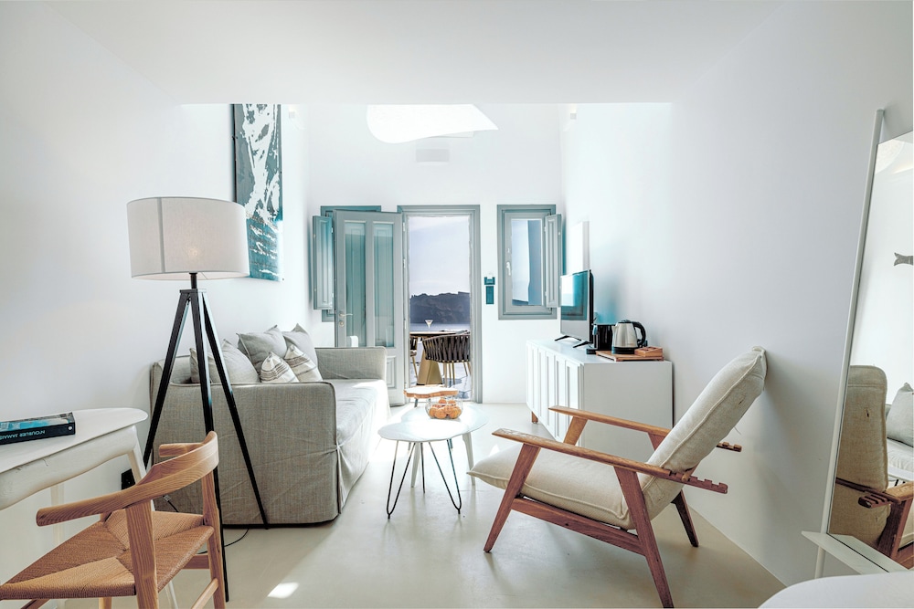 The Fisherman's Maisonette with Caldera View - Photo 1