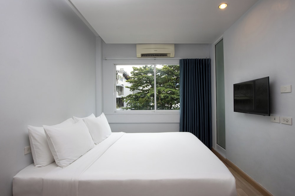 Standard Double Room photo 3