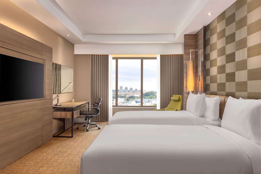 Deluxe Room, 2 Twin Beds photo 2