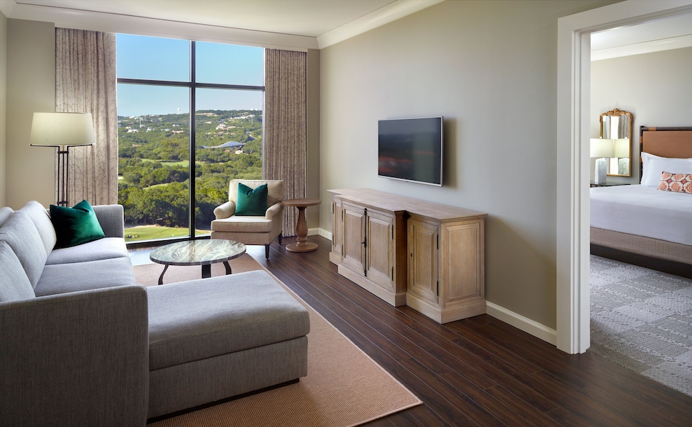 Balcony Room