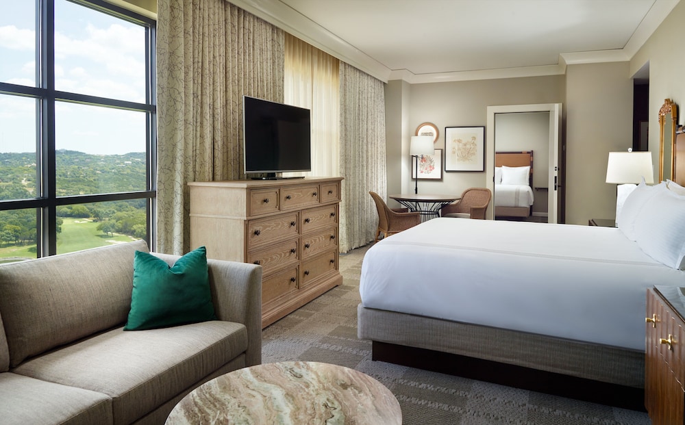 ADA Texas Classic Room - 1 King Bed
