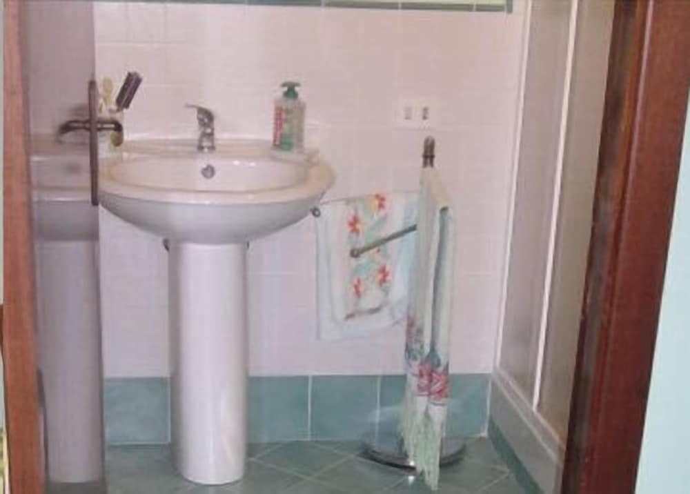 Triple Room, Park View photo 2