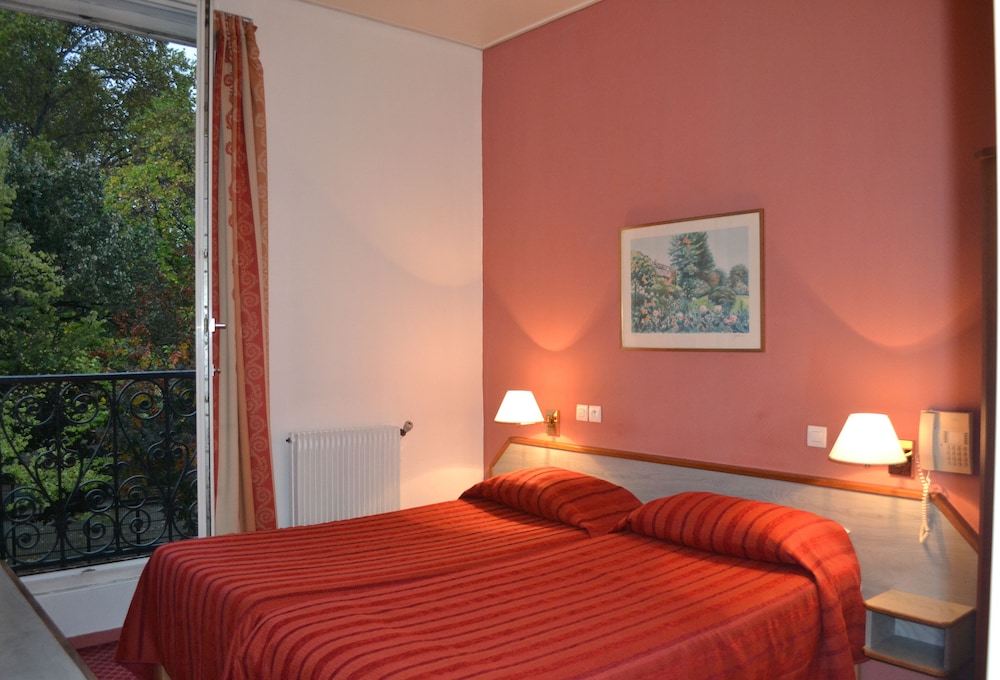 Standard Room, 2 Twin Beds photo 2