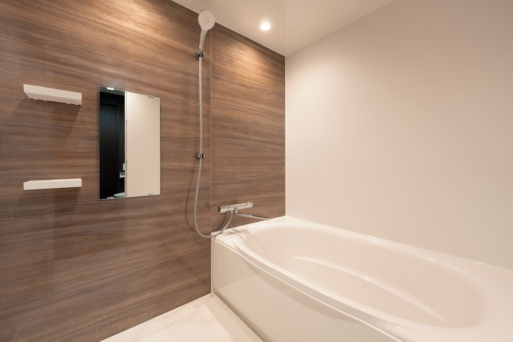 Deluxe Twin Room, Non Smoking, City View photo 3