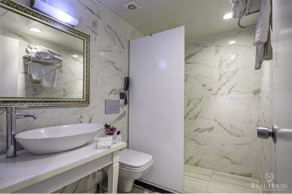 Standard Room - Photo 3