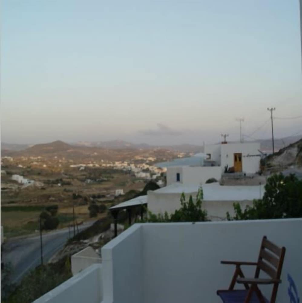 Standard Room, Balcony, Partial Sea View photo 2