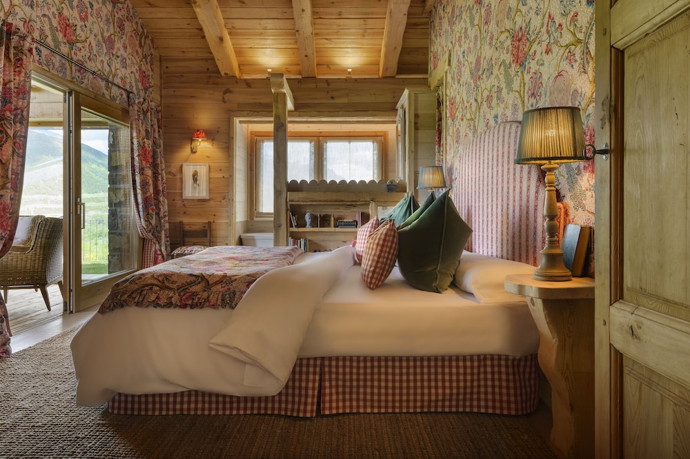 Superior Chalet photo 2