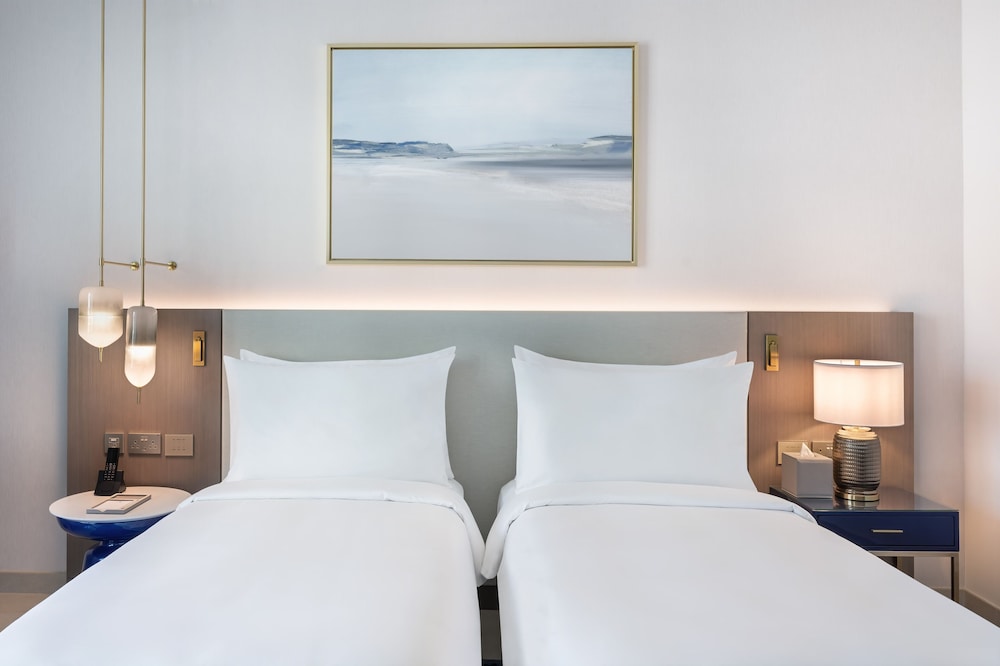 Deluxe Room, 2 Twin Beds, Sea View - Photo 2