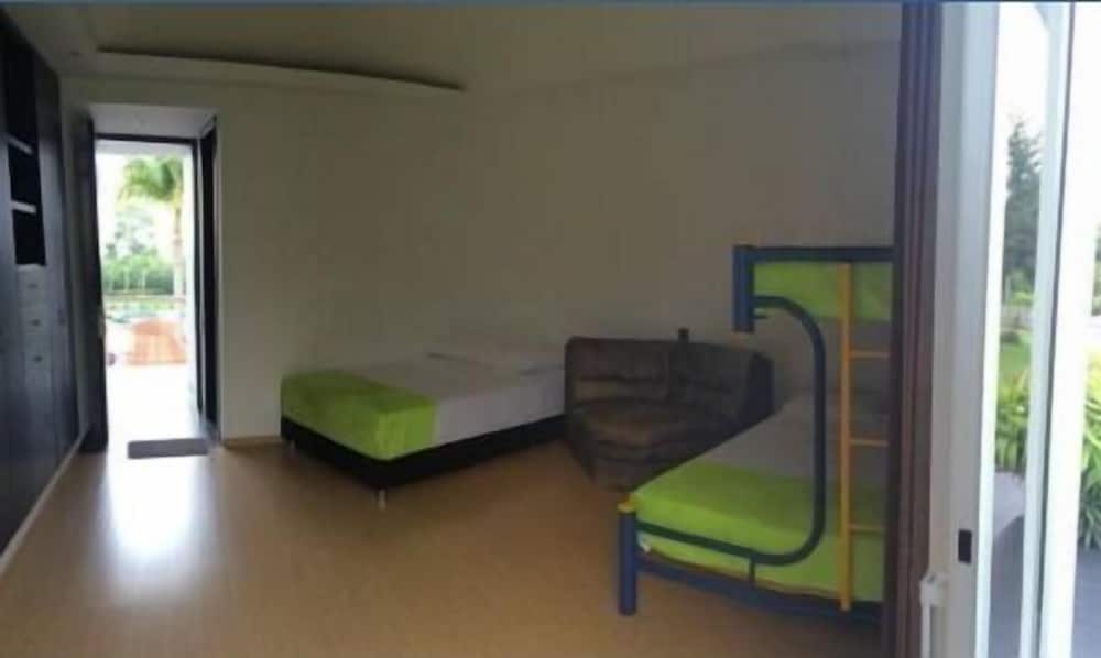 Habitacion Para 6 Personas