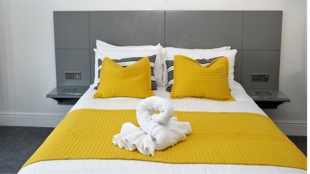 Family Double Room, Multiple Beds, Ensuite, Garden View photo 1