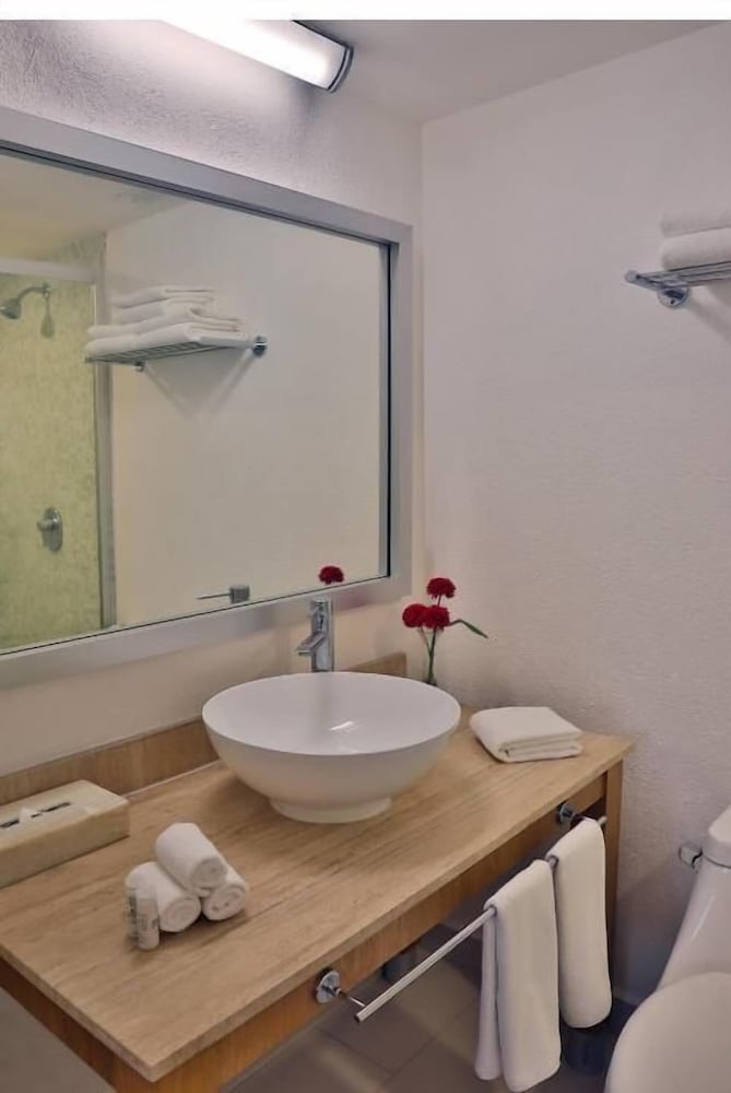 Standard Double Room, 2 Double Beds photo 3