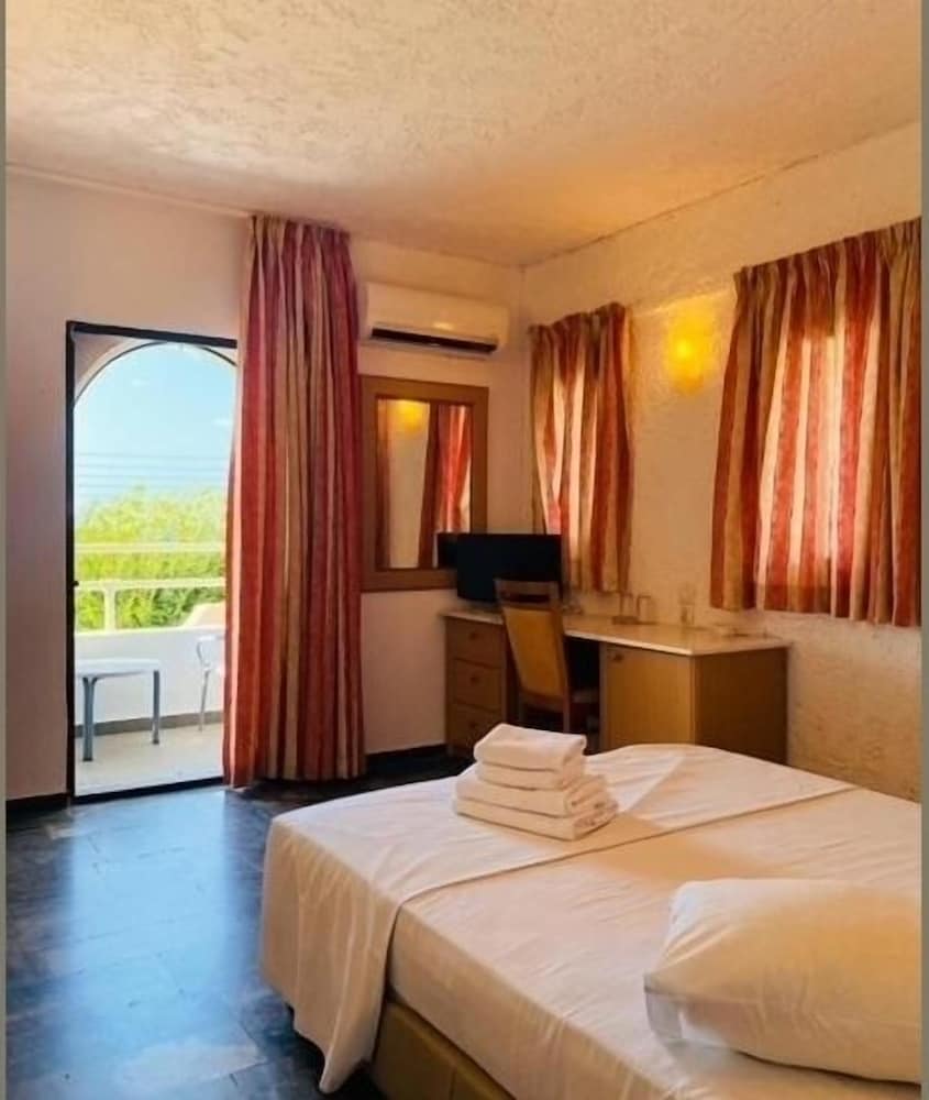 Standard Room, Garden View - Photo 2
