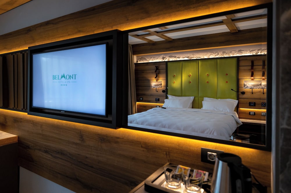 Deluxe Double Room, Hill View photo 1