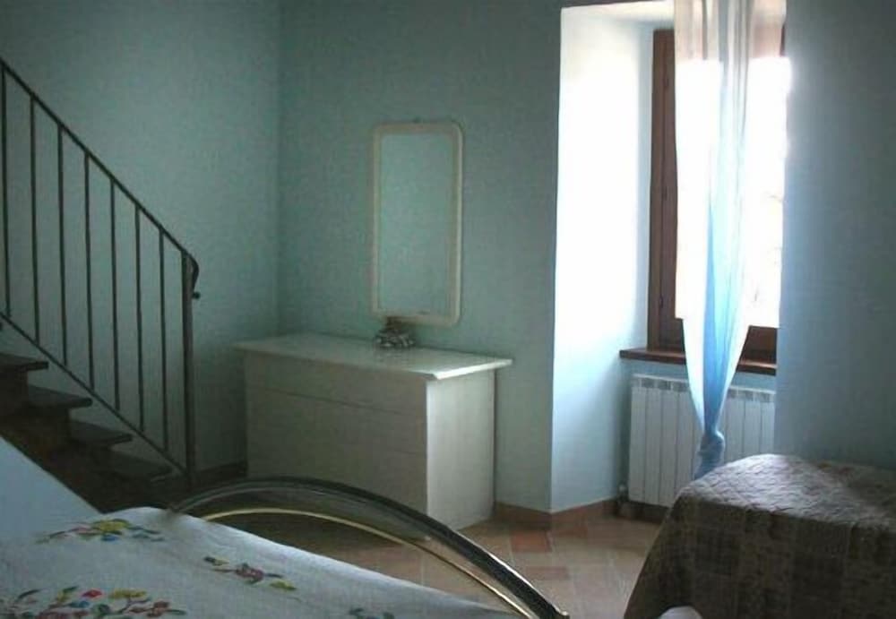 Standard House, 2 Bedrooms, Kitchen photo 2