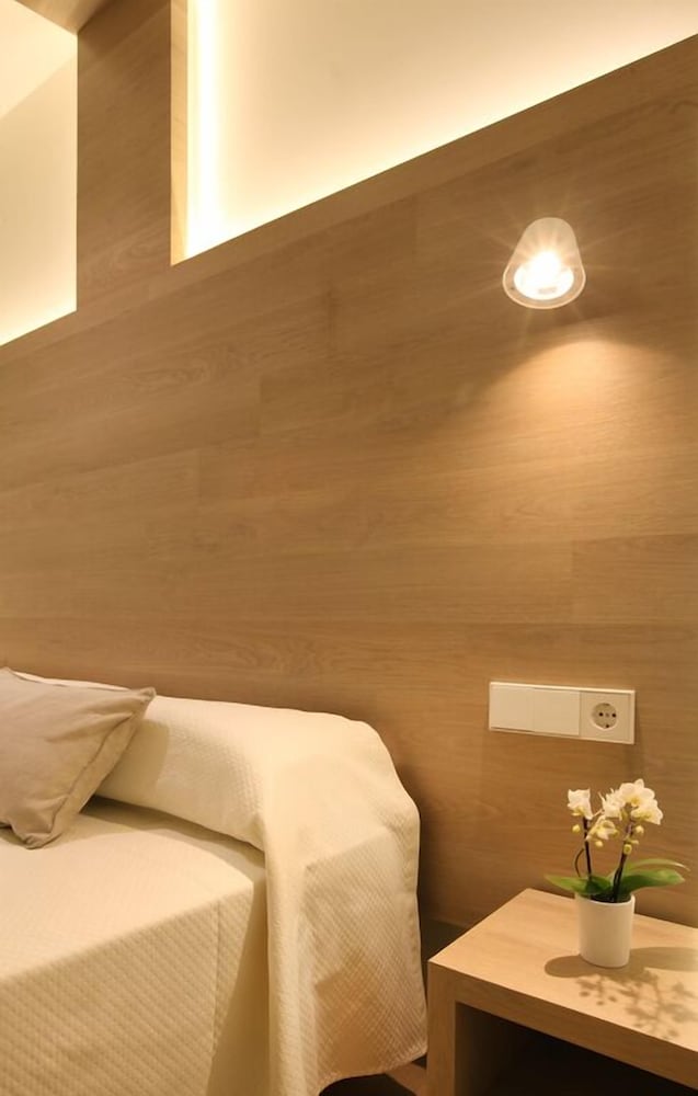 Single Room, Terrace