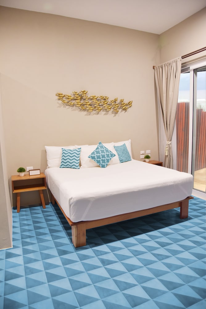 Sky Suite - Photo 2