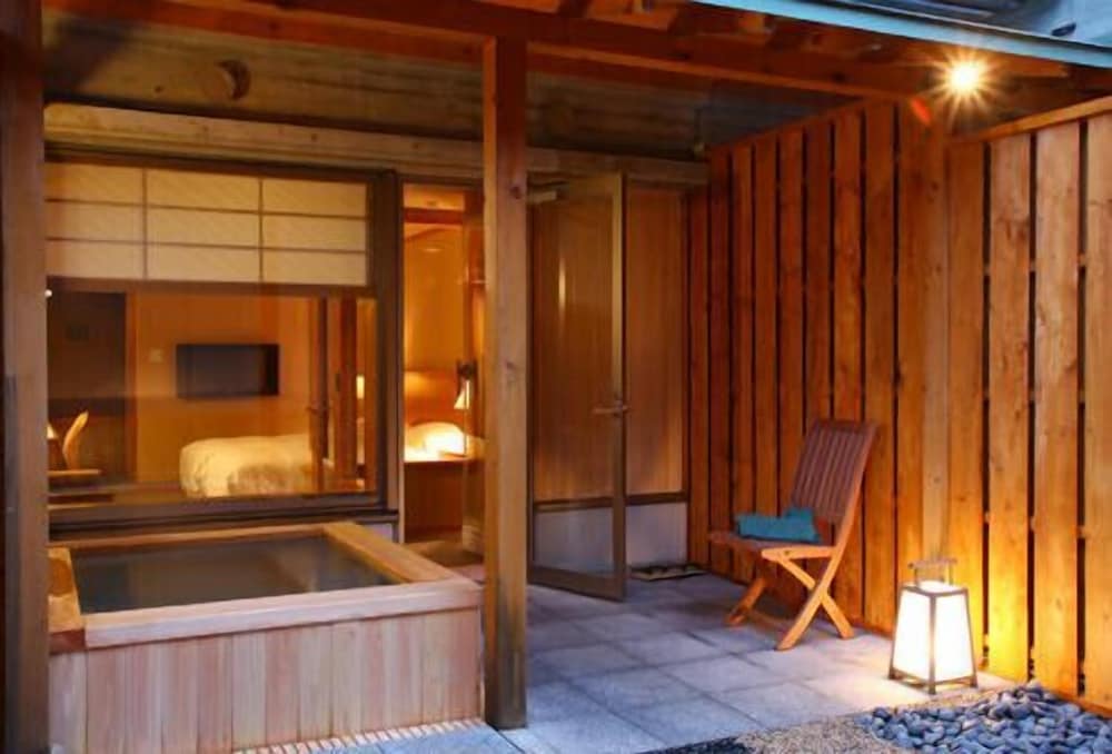 Twin Room (Private Open Air Bath, Only for Adult) photo 3