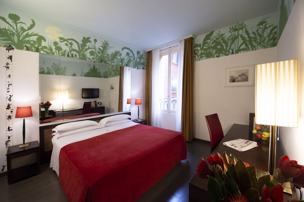 Classic Double Room - Photo 12