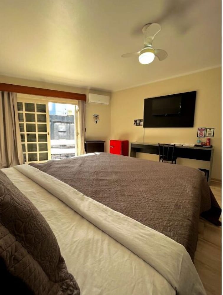 Luxury Suite