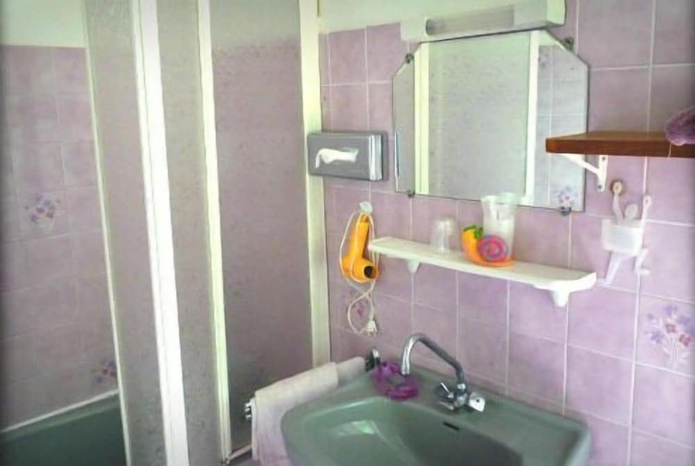 Double Room, Bathtub photo 2