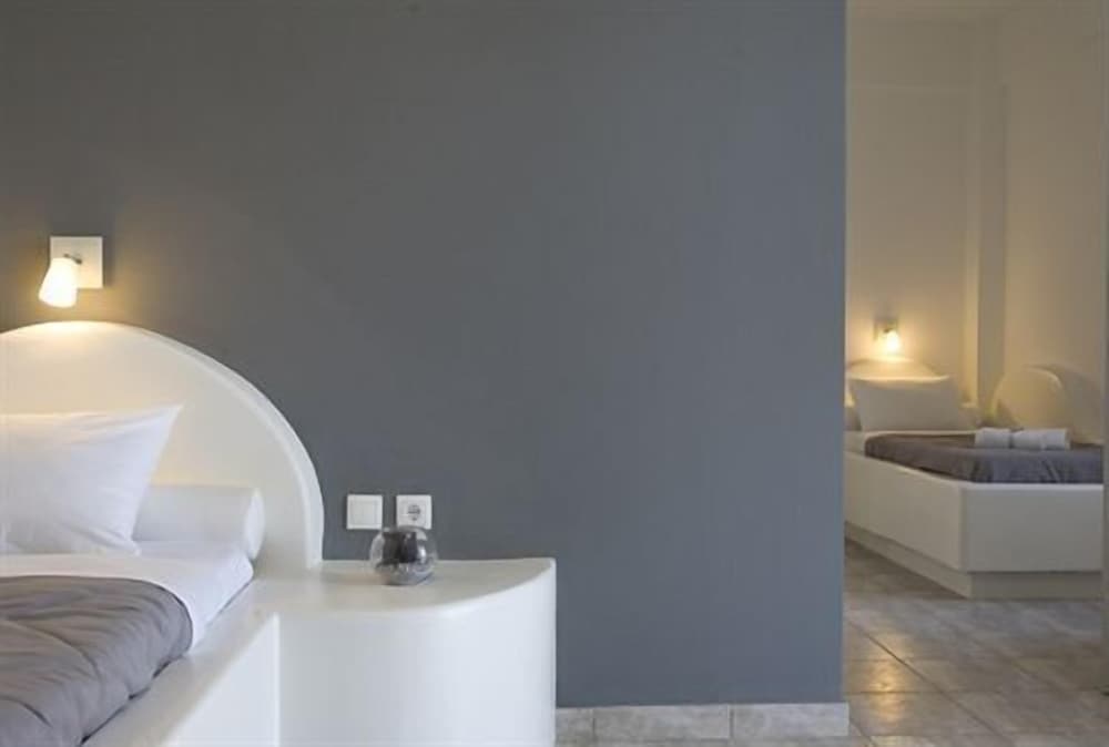 Family Suite, 2 Bedrooms - Photo 4