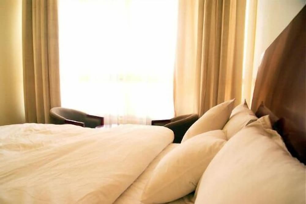 Exclusive Suite