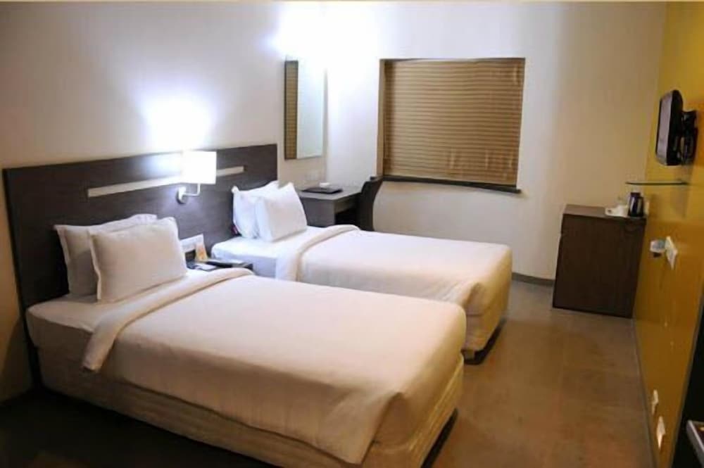 Ibis Room photo 3