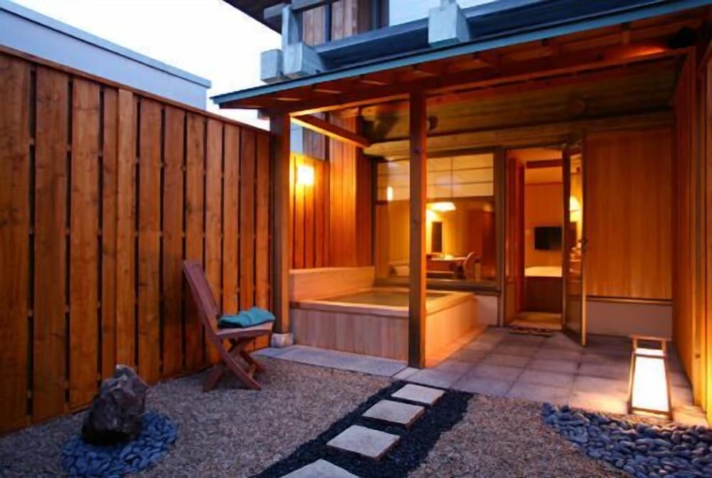 Twin Room (Private Open Air Bath, Only for Adult) photo 2