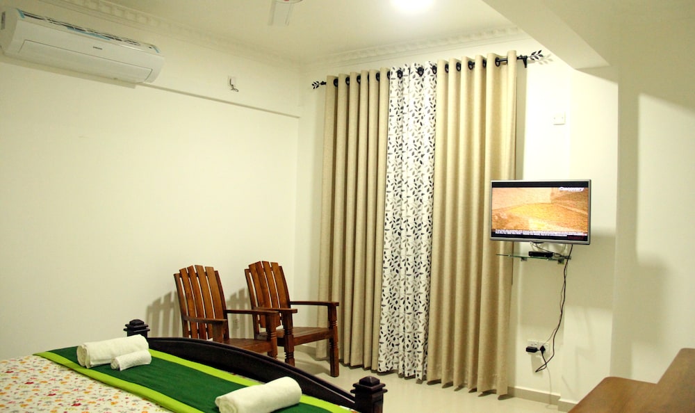 Deluxe Double Room - Photo 19