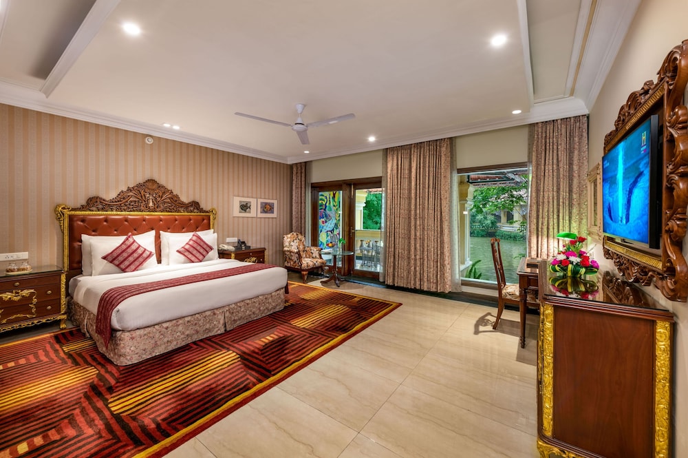 Executive Room ( Lagoon Facing)