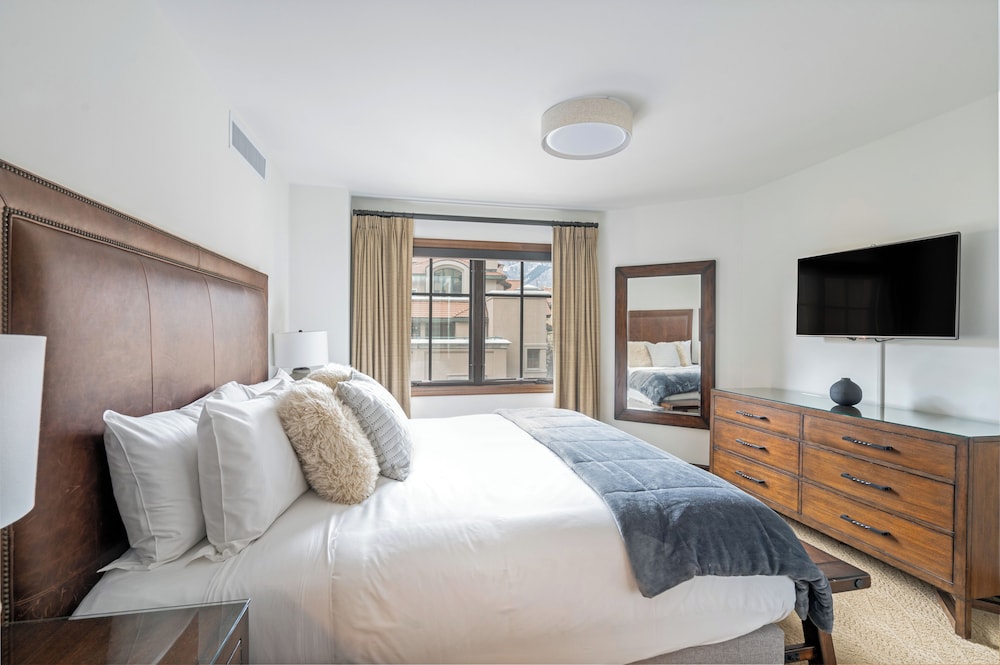 Classic Room, 2 Bedrooms (Residence Village View) photo 2