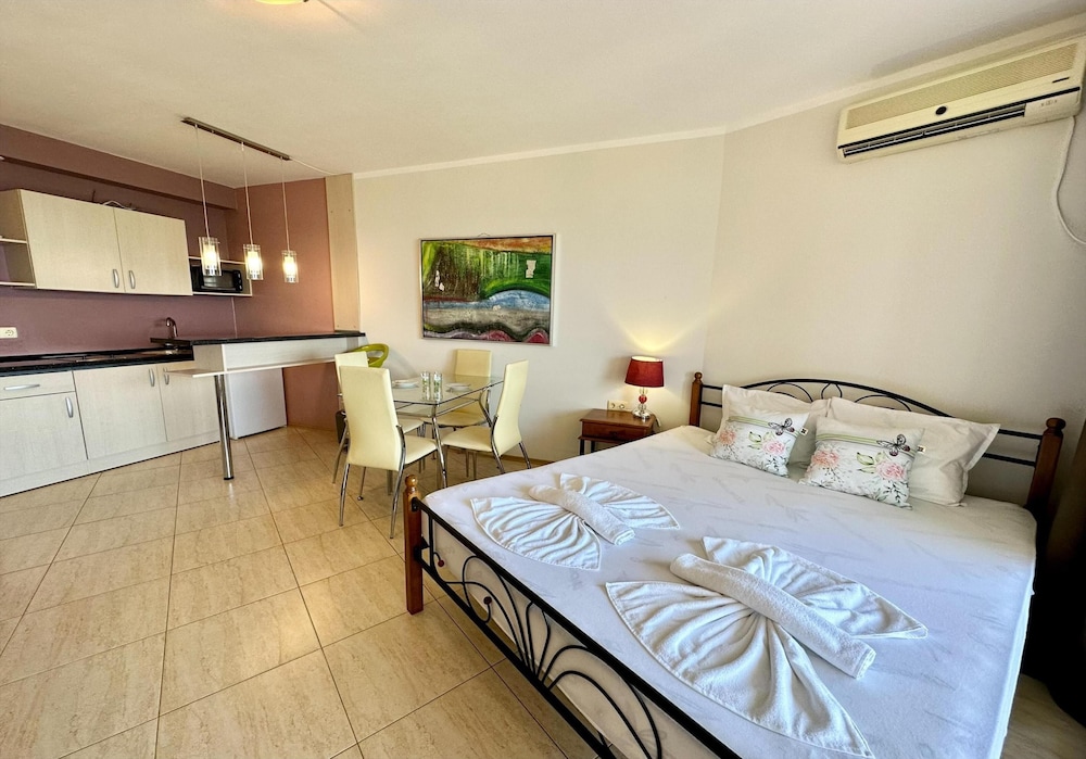 Deluxe Studio, Sea View